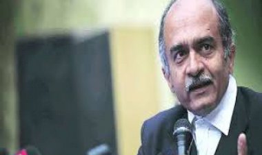 सुप्रीम कोर्ट की अवमानना मामले में Prashant Bhushan की सजा पर आज होगी सुनवाई, जानिए इनके बारे में