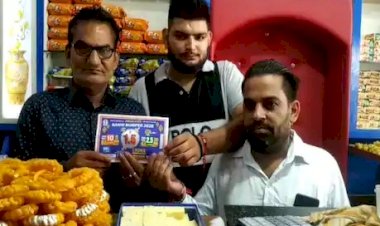 मिठाई बेचने वाले की पलट गई किस्मत, जानिए कैसे 250 रुपए से कमा लिया डेढ करोड़ रुपए, हैरान रह जाएंगे आप