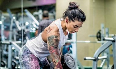 Workout करते हुए बानी का Video हो रहा है Viral, उठा लिया 120 किलो का वजह