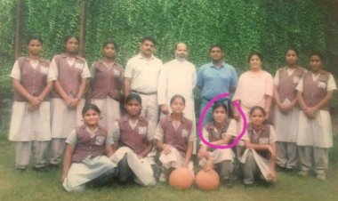 Photo Viral : रिया की ये फोटो हो रही है वायरल, टीचर्स ने किए कई खुलासे