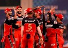 RCBvsMI 2020: सुपर ओवर में मुंबई इंडियंस हुई पस्त RCB ने बाजी मारी, ईशान और पोलार्ड की पारी पर फिरा पानी