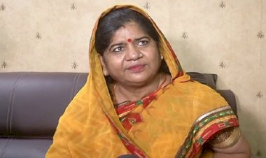 बच्चों को अंडा परोसे जाने के लिए अड़ीं इमरती देवी, ज्योतिरादित्य सिंधिया ने सरकार के पाले में डाला