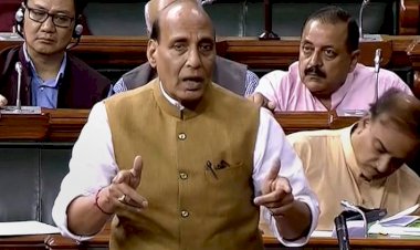 भारत-चीन पर जारी तनाव को लेकर राजनाथ का बड़ा बयान, कहा- अस्त्र-शस्त्र और गोला बारूद की कर दी गई है व्यवस्था