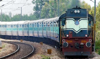 ट्रेन यात्रियों को बड़ा झटका, अब से ज्यादा किराया वसूलेगा रेलवा, तेजी से बढ़ने वाला है टिकट का किराया