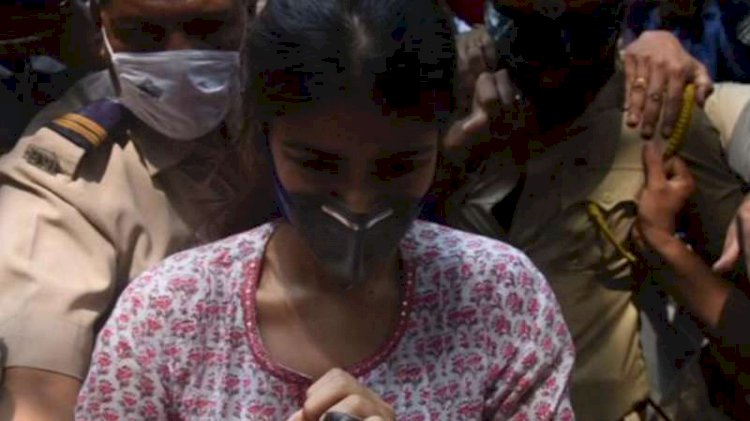 अभिनेत्री रिया चक्रवर्ती  22 सितंबर तक न्यायिक हिरासत में, नहीं मिली बेल