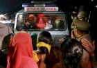 #HathrasGangRape : पीड़िता के पिता के बाद मां की तबीयत हुई नाजुक, अस्पताल जाने से किया पिता ने मना
