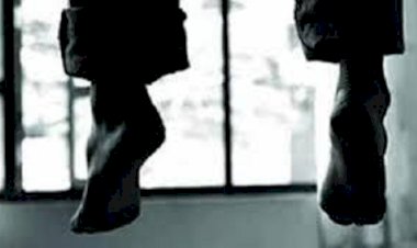 फिरोजाबाद : पेड़ लटका मिला शव, क्षेत्र में सनसनी से मचा हड़कंप