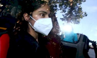 बुधवार को रिया को मिली थी जमानत, देर रात परिवार पहुंचा लेने, जमा हो गए है ये जरूरी डॉक्यूमेंट
