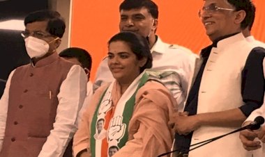 शरद यादव की बेटी सुभाषिनी राज राव ने भी अब कांग्रेस का थामा हाथ, बिहारीगंज से टिकट मिलना तय