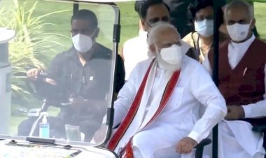 Live Update : गुजरात में PM मोदी का दो दिवसीय दौरा, 5 लाख पौधे वाले आरोग्य वन का किया उद्घाटन, जानिए क्या है प्लान
