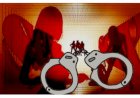 घर में चल रहा था सेक्स रैकेट, पुलिस ने इस हालत में युवक-युवतियों को किया गिरफ्तार