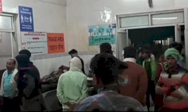 UP : बहराइच में भीषण सड़क हादसे, दो गाड़ियां भिड़ीं, 6 लोगों की मौत, 10 घायल
