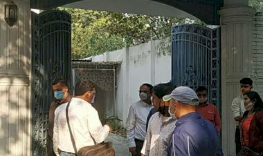 सपा सांसद आजम खान की बहन घर से बेघर हुई, नगर निगम ने सील किया आवास