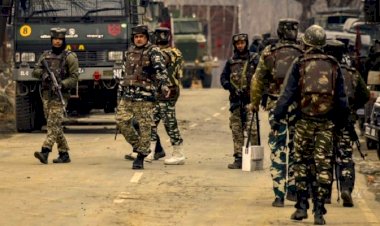 जम्मू कश्मीर: कुपवाड़ा के माछिल सेक्टर में सर्च ऑपरेशन के दौरान आतंकियों से मुठभेड़, 3 आतंकी ढेर