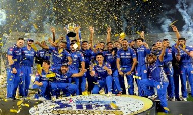 मुंबई इंडियन ने दिल्ली कैपिटल्स को हराकर जीता IPL-13 का खिताब, रबाडा के सिर सजा पर्पल कैप का ताज