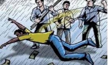 यूपी के सोनभद्र में जमीन के विवाद पर लाठियों से पीटकर किसान की हत्या