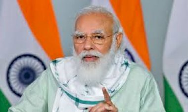 अहमदाबाद पहुंचे पीएम मोदी, जानेंगे कोरोना वैक्सीन की प्रोग्रेस, पुणे और हैदराबाद में वैक्सीन सेंटर का करेंगे दौरा
