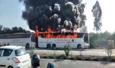 बड़ी खबर: यूपी रोडेवेज की 3 लग्जरी बसों में लगी आग, ये हैं कारण