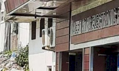 उप्र: गोरखपुर की इस शॉप पर एटीएस का छापा, टेरर फंडिंग का है शक