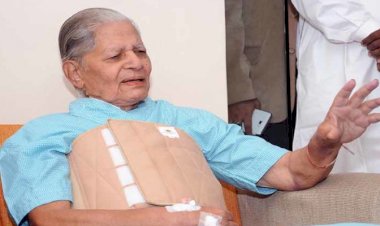 BIG BREAKING : गुजरात के पूर्व CM की निधन, अलग फॉर्मूले से हासिल की थी सत्ता