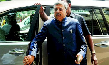 TMC सांसद कल्याण बनर्जी की फिर बढ़ी मुश्किलें, वीडियों को लेकर FIR दर्ज, देवी सीता को लेकर कही अपमानजनक बातें