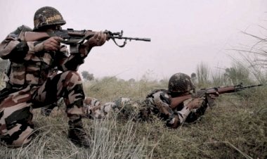 जम्मू-कश्मीर में आतंकी हमला: किश्तवाड़ में पुलिस की गाड़ी पर ग्रेनेड हमला, सर्च ऑफरेशन जारी