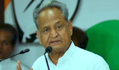 ट्रैक्टर रैली में बवाल पर बोले अशोक गहलोत , आंदोलन को असफल बनाने की कोशिश कर रही ताकतें