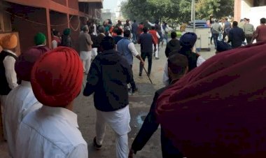 जलालाबाद में सुखबीर बादल की गाड़ी पर हमला, चली कई राउंड गोलियां