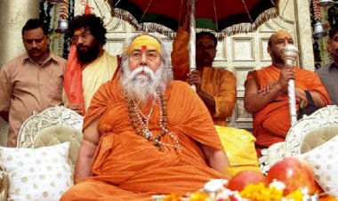 शंकराचार्य स्वामी स्वरूपानंद सरस्वती ने उठाये वीएचपी के चंदा संग्रह करने पर सवाल