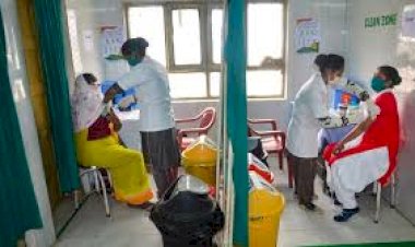 Coronavirus Vaccine :  दूसरे फेज में  60 से अधिक उम्र वालों को दी जाएगी प्राथमिकता, सभी को मुफ्त नहीं मिलेगी वैक्सीन- रिपोर्ट