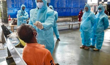 Coronavirus Update : महाराष्ट्र में तेज हुई कोरोना की रफ्तार, 24 घंटों में 80 से ज्यादा मरीजों की मौत