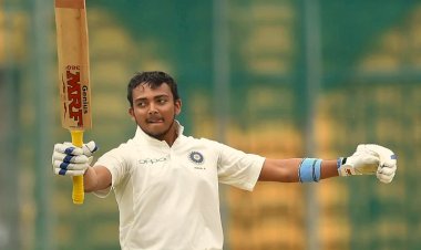 Vijay Hazare Trophy: पृथ्वी शॉ ने जड़ा दोहरा शतक, मुंबई ने पांडिचेरी को दी मात