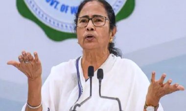 मुझे भी 3 साल पहले पेगासस की पेशकश की गई थी, मगर मैंने ठुकरा दी- ममता बनर्जी का दावाः रिपोर्ट