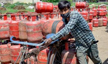 1st March : पहली ही तारीख में आम जनता हो बड़ा झटका, LPG सिलेंडर के दाम फिर बढ़े, जानिए नए रेट