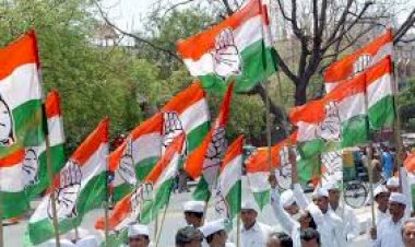 गुजरात निकाय चुनाव में कांग्रेस को करारी हार के बाद मिला एक और बड़ा झटका, दो दिग्गज नेताओं ने दिया इस्तीफा