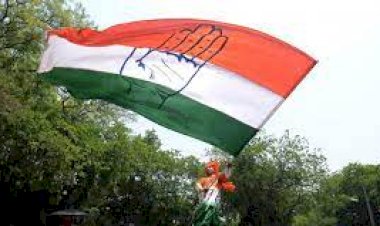 यूपी में नदी में प्रवाहित किए गए शवों को नोच रहे कुत्ते! कांग्रेस बोली- 'ऑल इज वेल' के दावे हैं झूठे