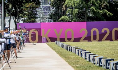 Tokyo Olympics: ओलंपिक का उद्घाटन समारोह, मनप्रीत सिंह और मेरी काम ने की भारतीय दल की अगुवाई     '
