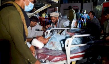 Kabul Airport Blast : काबुल एयरपोर्ट ब्लास्ट में 80 लोगों की मौत,  फिर से हमले का खतरा, US ने जारी किया नया अलर्ट