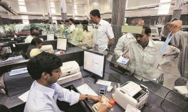 Bank Holiday : जल्द निपटा ले सारा काम, इतने दिन बंद रहेंगे Bank, यहां देखें पूरी List