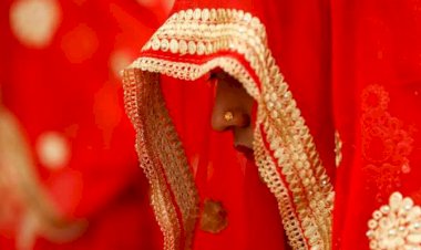 अजब गजब : खूबसूरत लड़की से की दिखाई, मंडप पर दुल्हन को देखा तो उड़ गए होश, जानिए क्या हा मामला