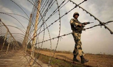 कश्मीर में बड़ी संख्या में आतंकियों के घुसने की आशंका, इंटरनेट-मोबाइल बंद, 2 दिन से घुसपैठियों को ढूंढ रही सेना