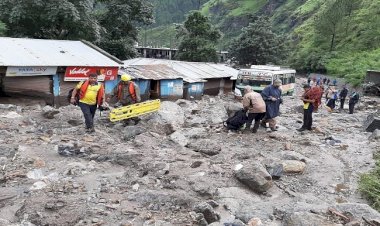 उत्तराखंड में अब तक 17 लोगों की मौत, रामनगर के रिसॉर्ट में कोसी नदी का पानी घुसने से सौ लोग फंसे
