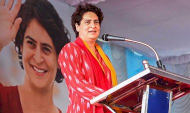 बाराबंकी में प्रियंका गांधी ने की बड़ी घोषणा, किसानों का कर्ज माफ करने के साथ 20 लाख लोगों को सरकारी नौकरी