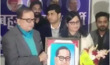 UP Elections 2022: निर्भया केस की वकील सीमा कुशवाहा ने थामा BSP का दामन