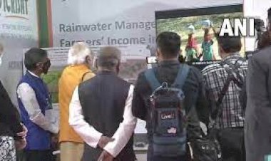 थोड़ी ही देर में प्रधानमंत्री नरेन्द्र मोदी स्टैच्यू आफ इक्वलिटी का करेंगे अनावरण, ICRISAT के विशेष लोगो को लान्च किया