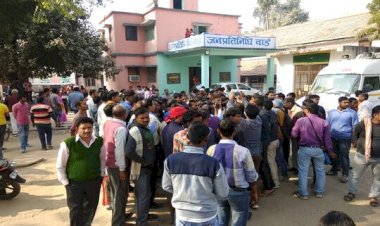 आरा में दिनदहाड़े ताबड़तोड़ फायरिंग, पंचायत समिति सदस्य को मारी 3 गोलियां