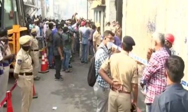 तेलंगाना: हैदराबाद में कबाड़ के गोदाम में लगी भीषण आग, 11 लोगों की झुलसकर मौत