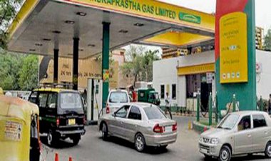 CNG Price in Pune: पुणे में सीएनजी के दाम में 2.20 रुपये प्रति किलो का इजाफा, फिर लगा महंगाई का झटका